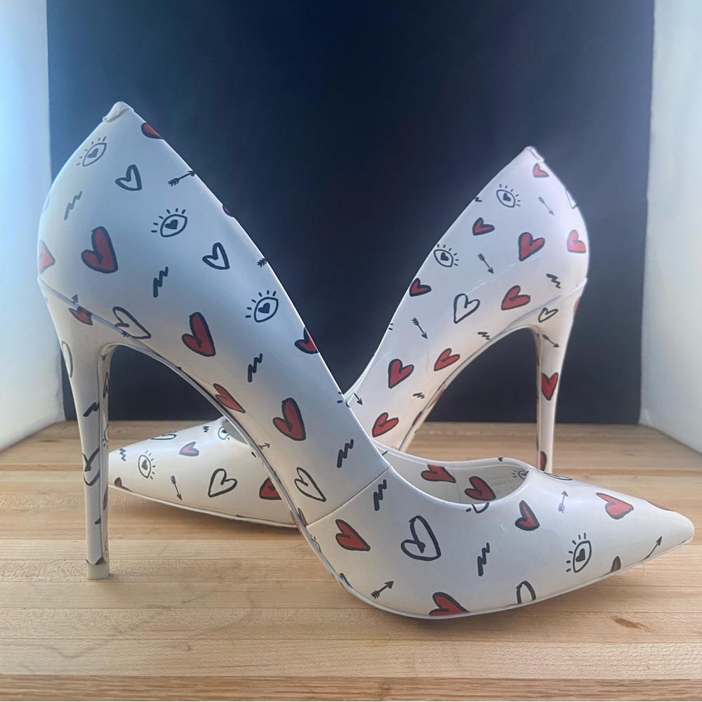 Aldo Pop Art Pumps